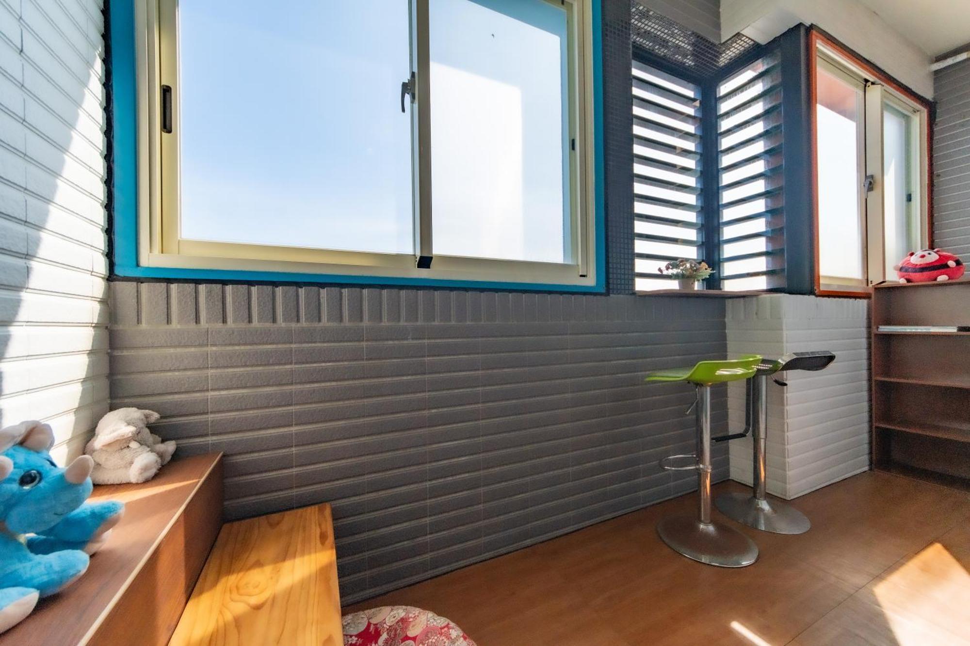 Tu Wei 192 Homestay Zhuangwei Exterior photo