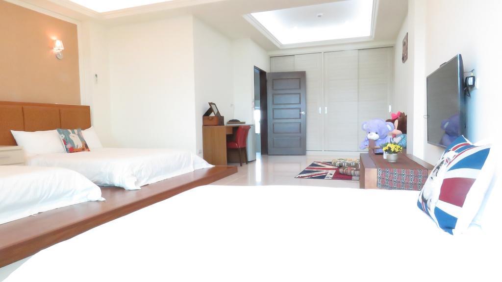 Tu Wei 192 Homestay Zhuangwei Exterior photo