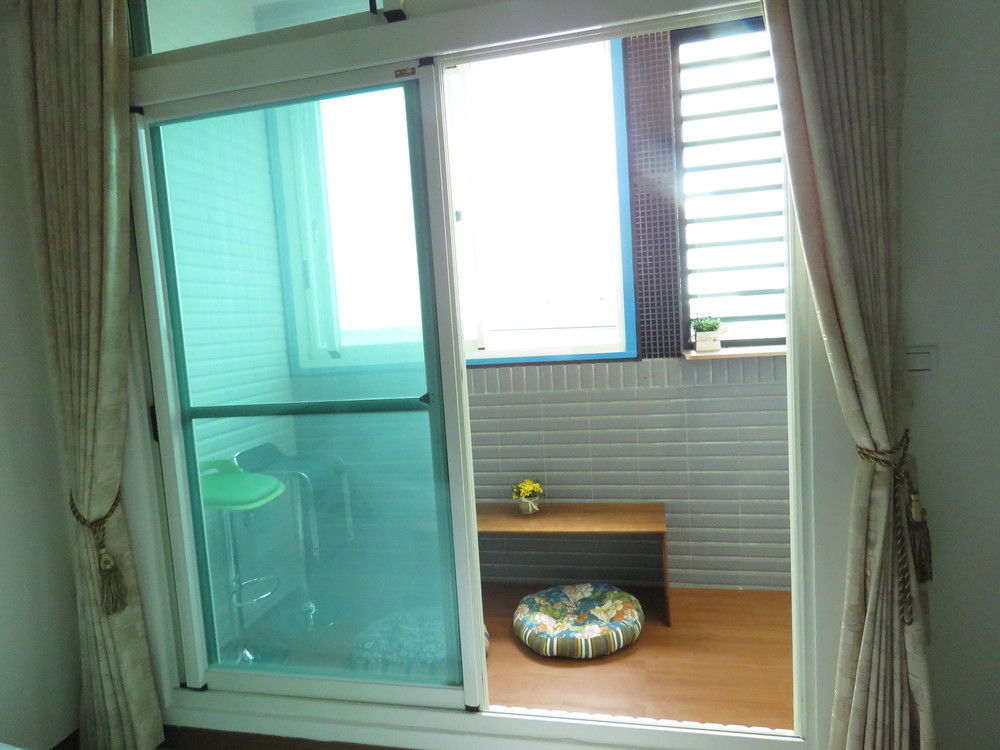 Tu Wei 192 Homestay Zhuangwei Exterior photo